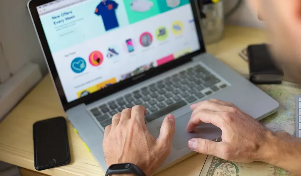 Laptop-Online-Store